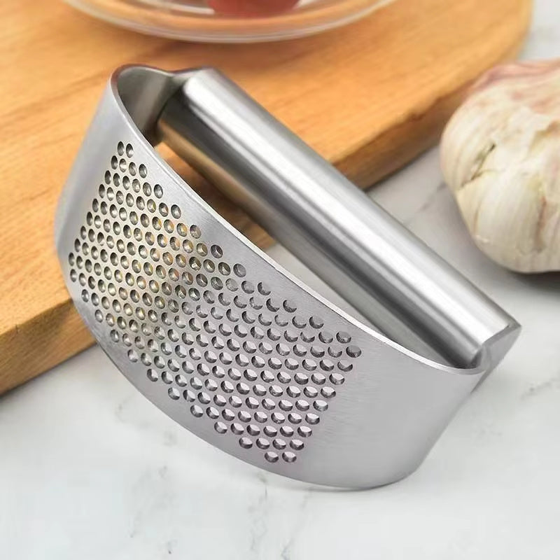Multi-function Manual Garlic Press Stainless Steel Garlic Press Curved Garlic Grinding Slicer Chopper Home Cooking Gadgets Tool